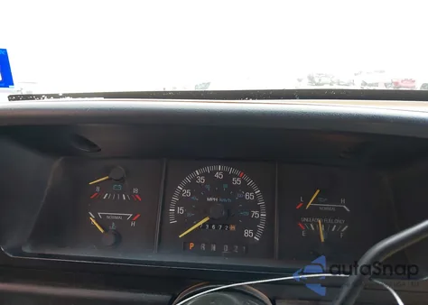 1989 Ford F350 z USA, uszkodzony, nr VIN 2FTJW35G1KCA26483